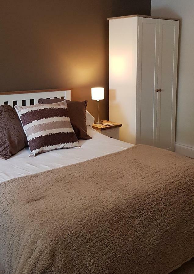 The Greyhound Inn Bedale Extérieur photo