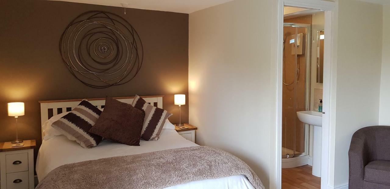 The Greyhound Inn Bedale Extérieur photo