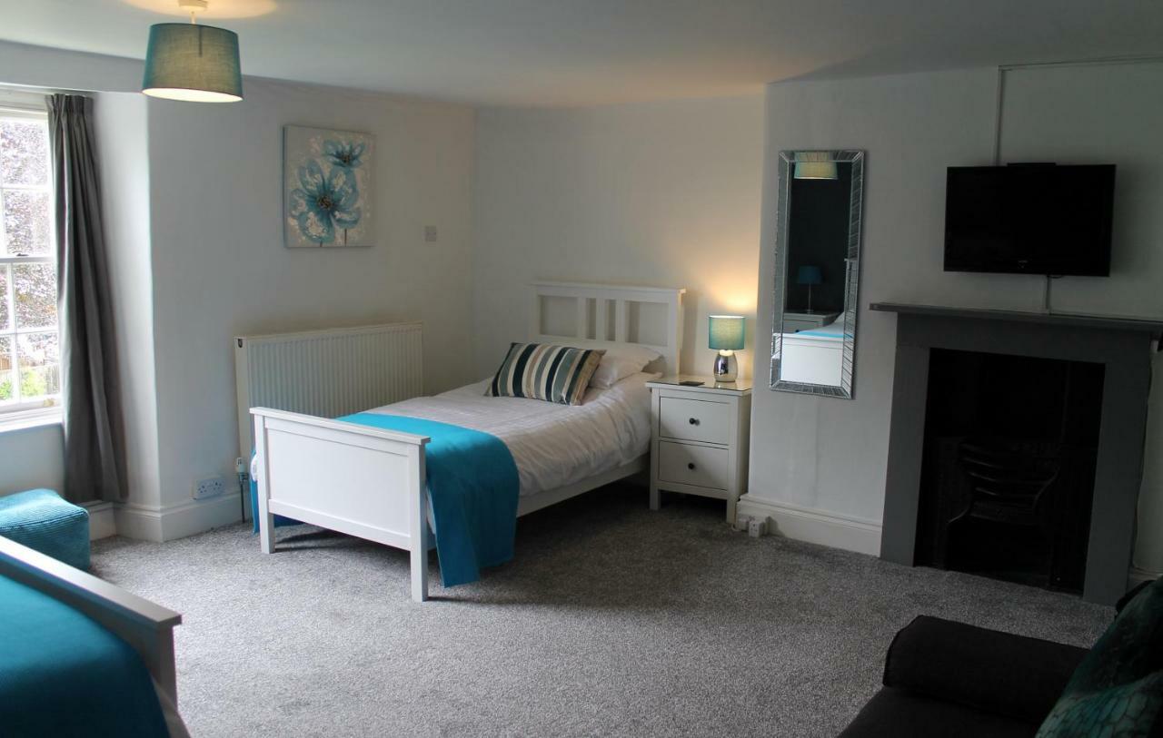 The Greyhound Inn Bedale Extérieur photo